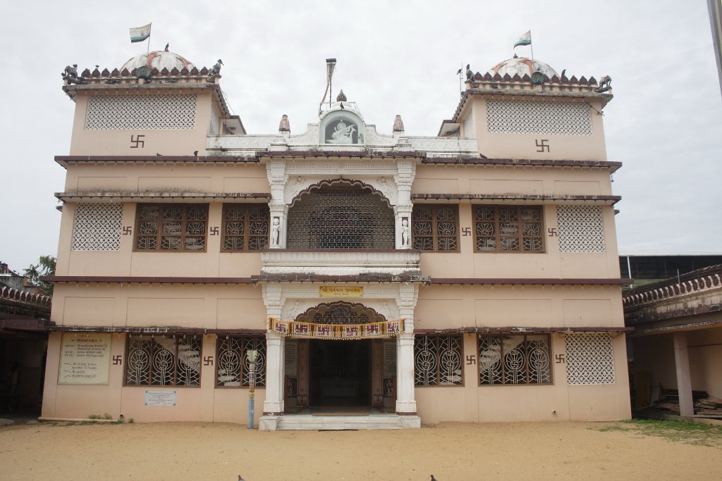 03-Jain Temple.jpg - Jain Temple